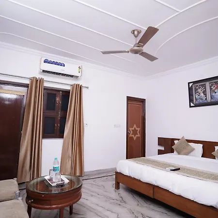 Hotel Lecston Inn - Dwarka Sector 26